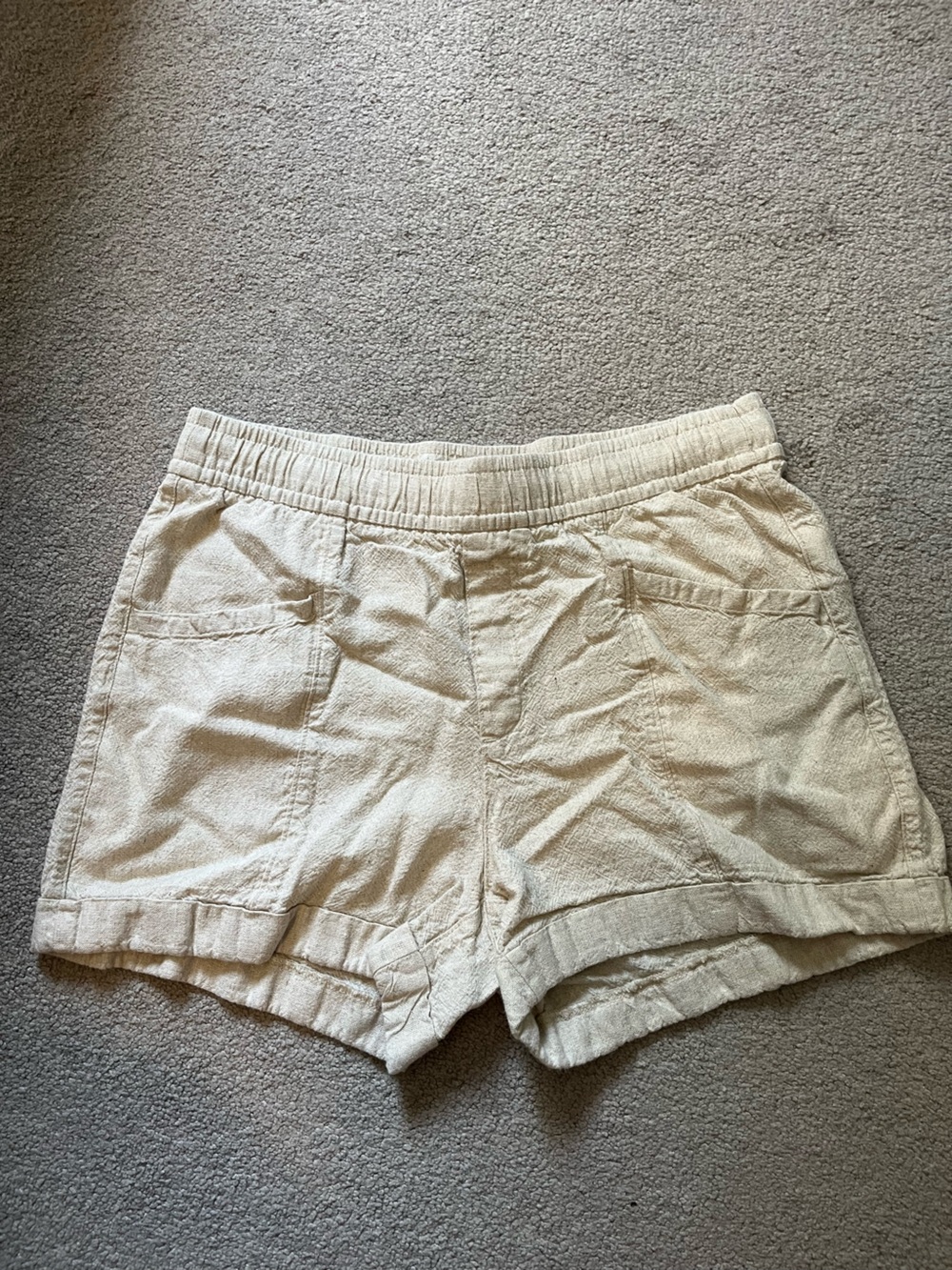 Old Navy Natural Cream Elastic-Waist Shorts